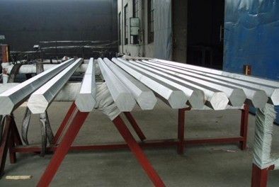 專業(yè)供應(yīng)303H12不銹鋼六角棒-專業(yè)生產(chǎn)不銹鋼六角棒
